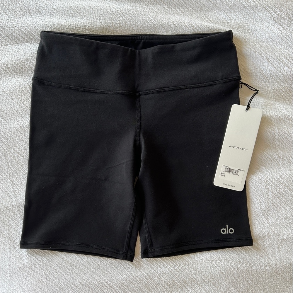 NWT Alo Shorts